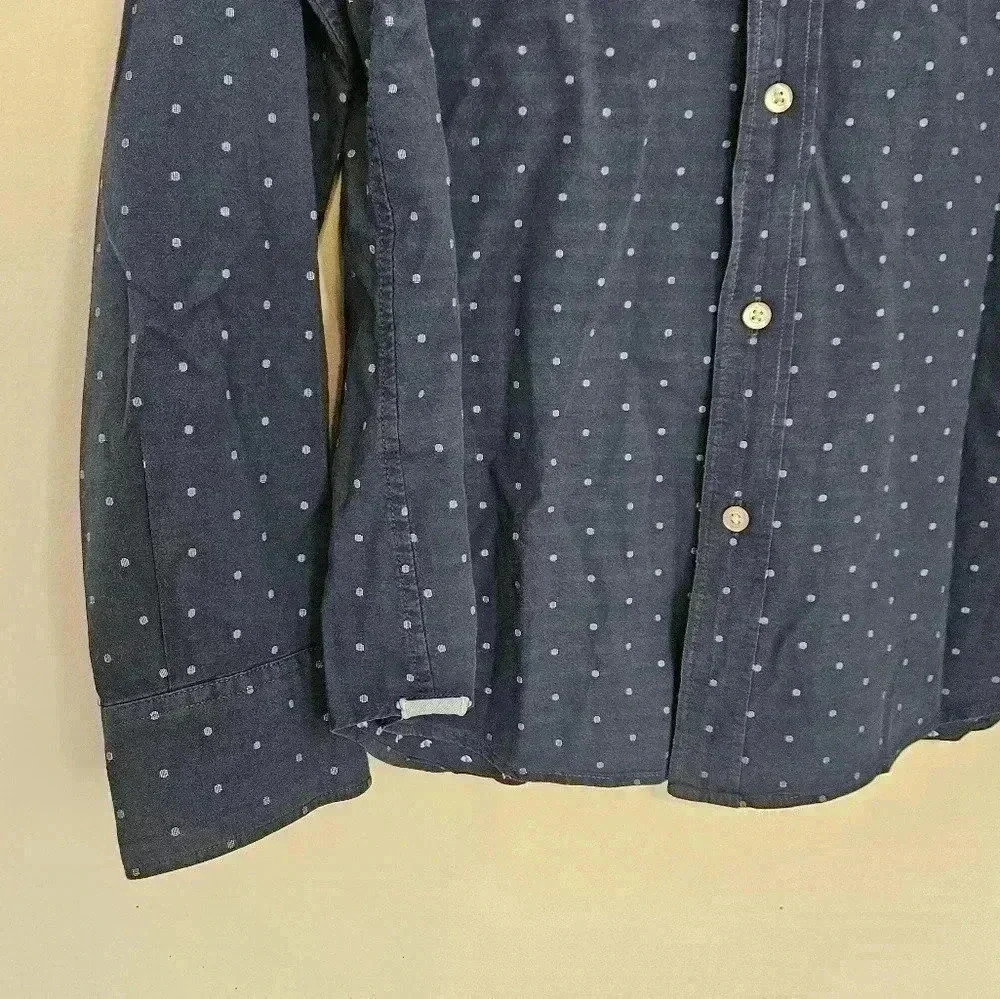 BONOBOS Tailored fit Button Down Size Medium - image 4